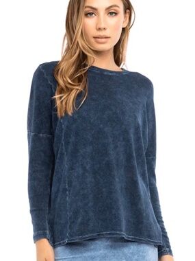 EUC HARD TAIL LONG SLEEVE SLOUCHY TEE Small Dark Blue Wash